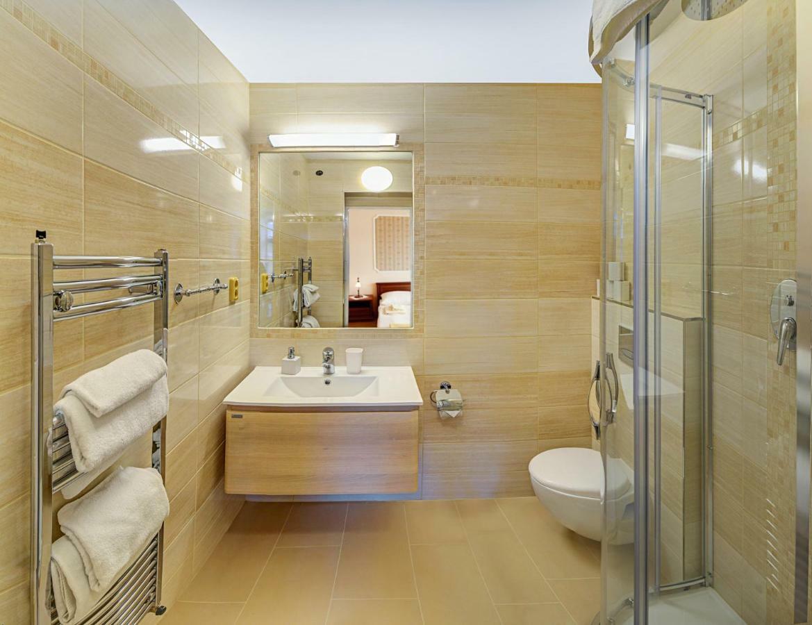 LD Morava Hotel Karlsbad Eksteriør billede